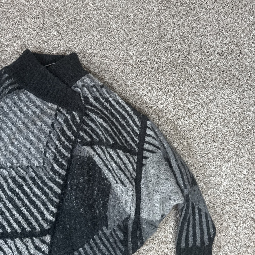 prAna Sweater Womens XS/S Gray Black Geometric Open Front Cardigan Mock Neck - Picture 4 of 14